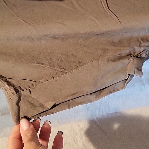 Thread + Supply Blouse - Picture 4 of 10